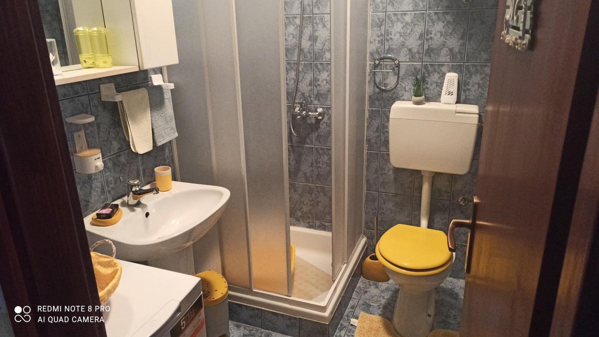 Apartmani Zute Račišće 客房 照片